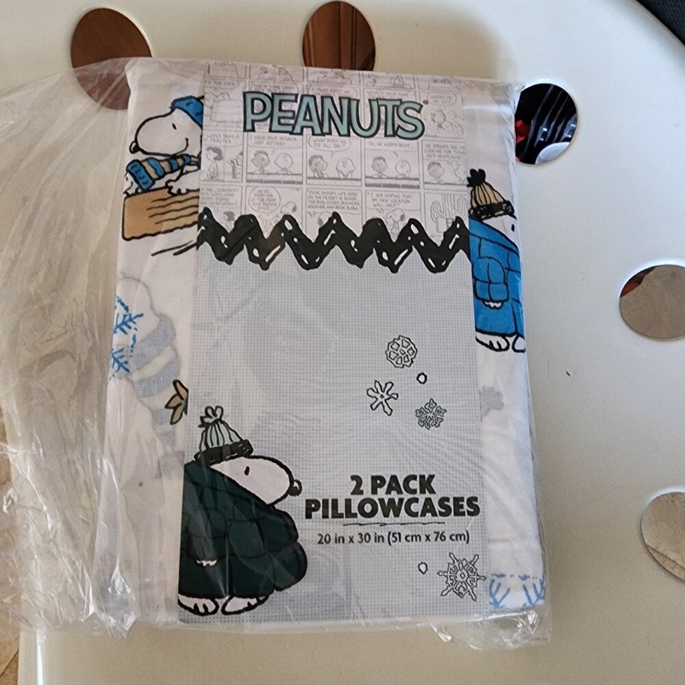 Peanuts Snoopy Puffer Jacket Pillow Cases (2) 100% Cotton Brand NEW